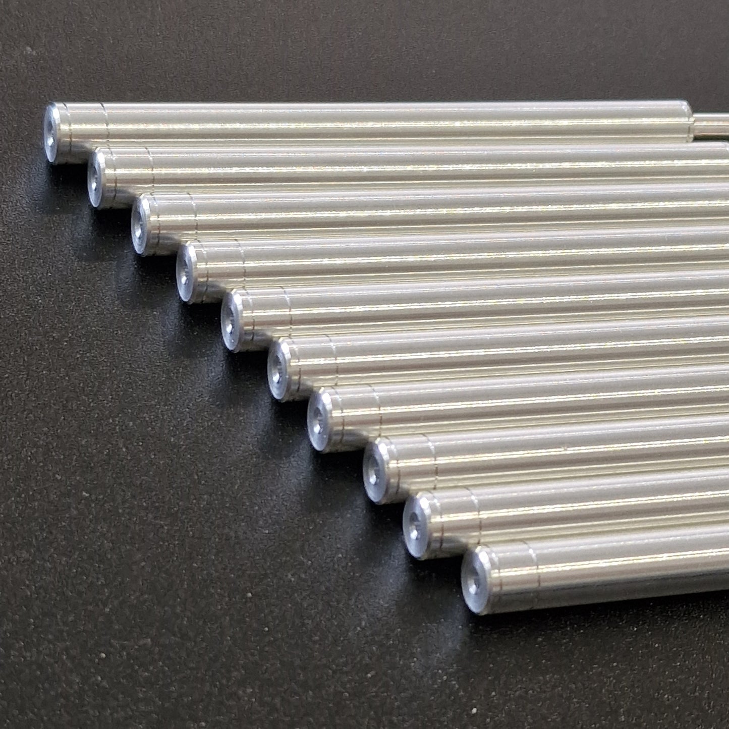 Dark Defender Aluminium Gauntlet Darts (x10)