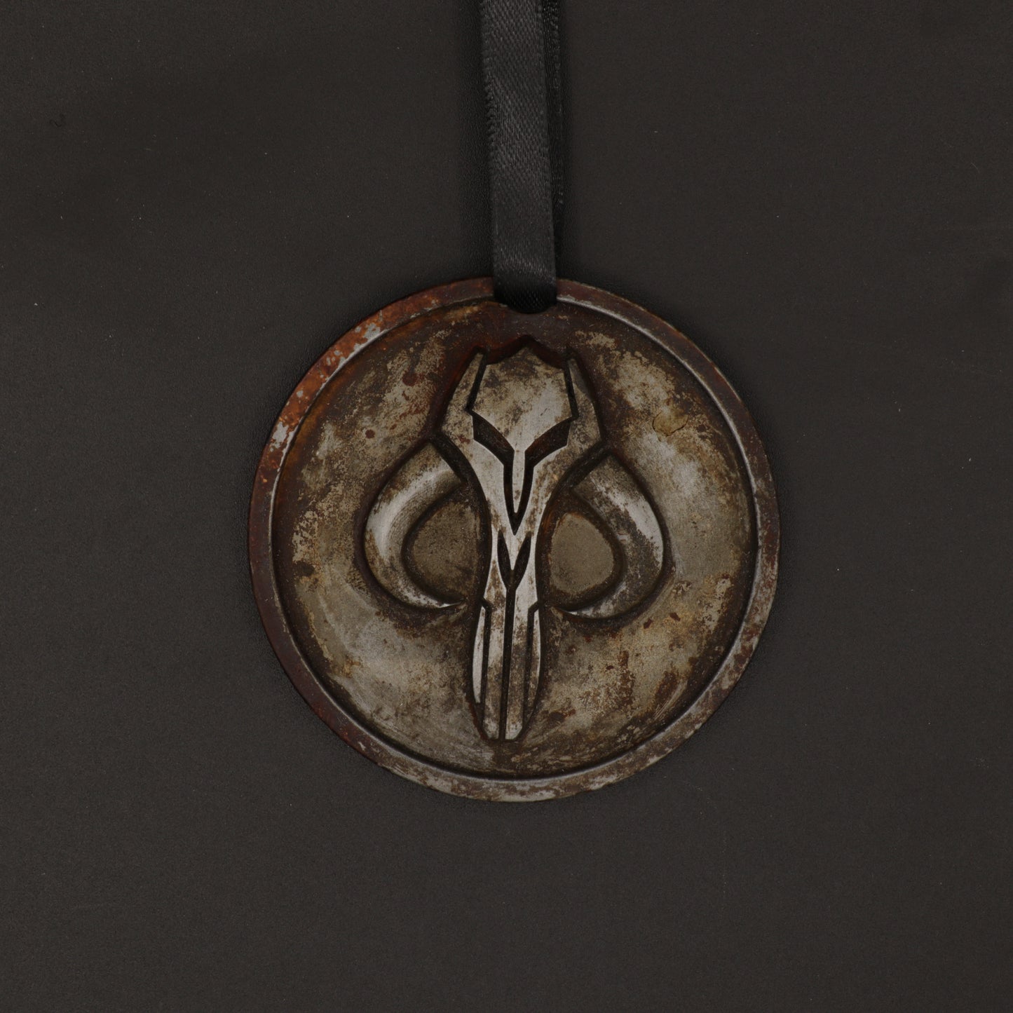 Bo Katan Resin Decoration