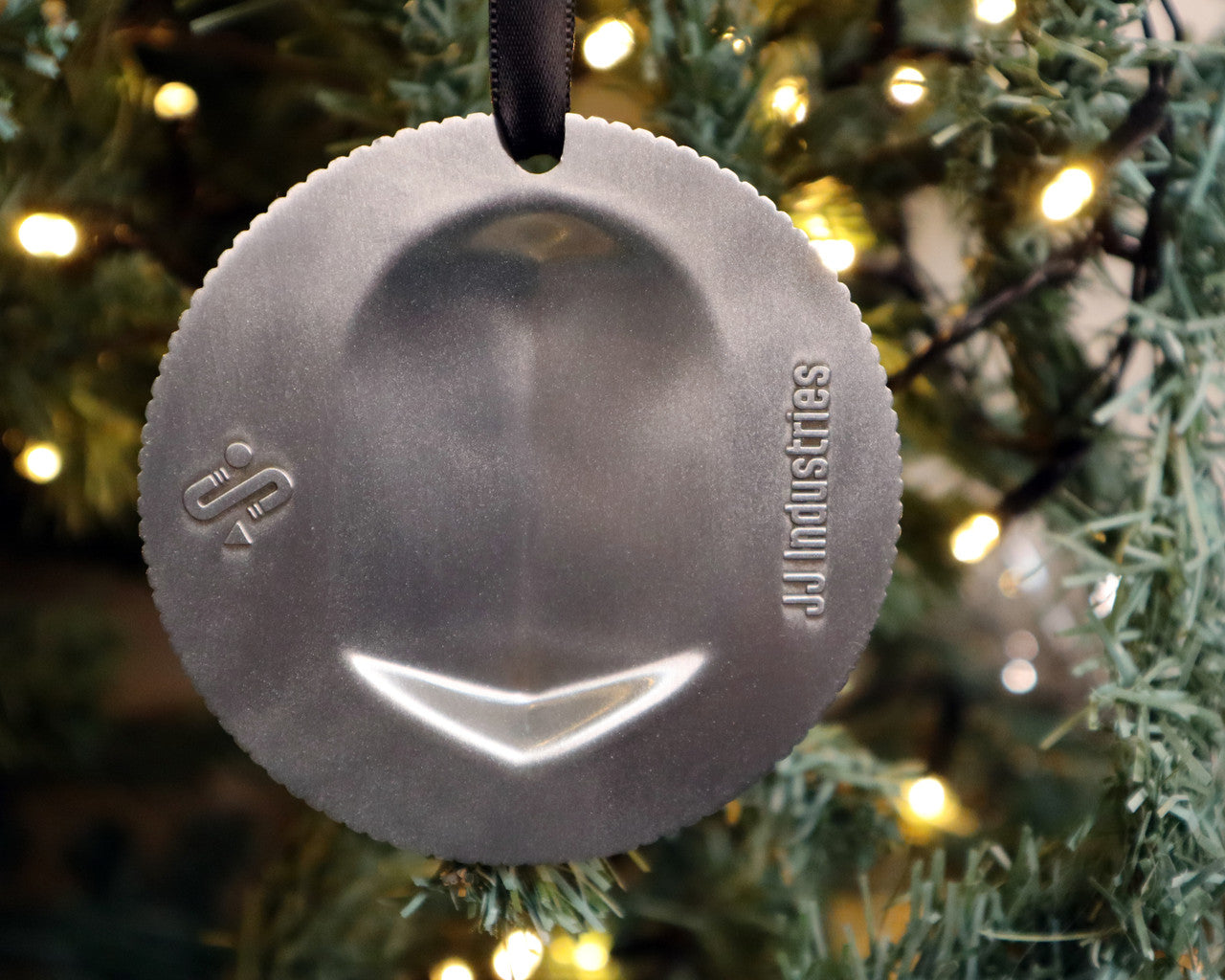 The Mandalorian Metal Decoration